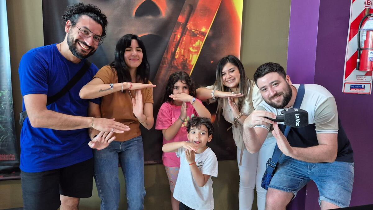 Socias y socios de Talleres accedieron a una experiencia única con Club La Voz. Asistieron a la función de Zootopia 2 en los Cines Dino de Ruta 20. (La Voz)