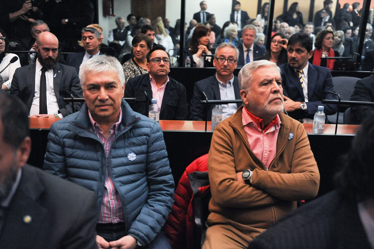 El primer día del juicio de Vialidad: Lázaro Báez y Julio De Vido.
