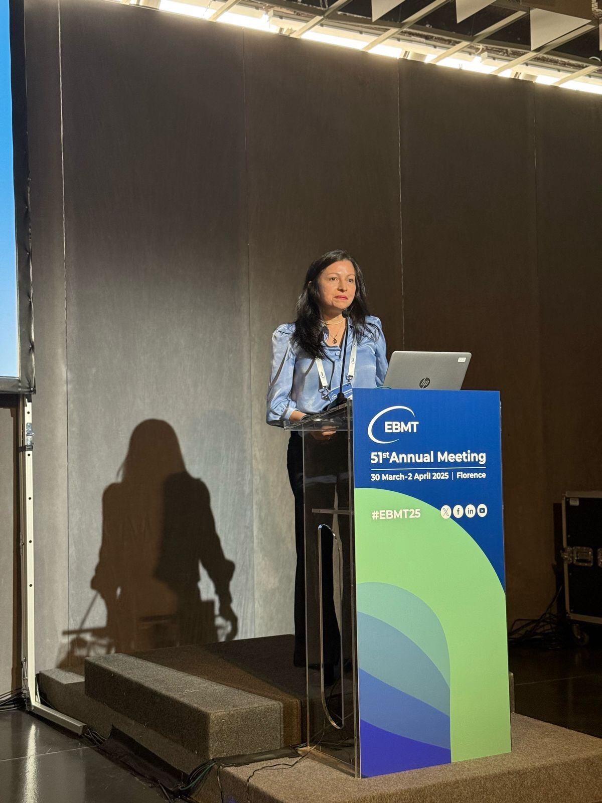 Ana Lisa Basquiera en el congreso anual de la Sociedad Europea de Trasplante de Sangre y Médula Ósea.