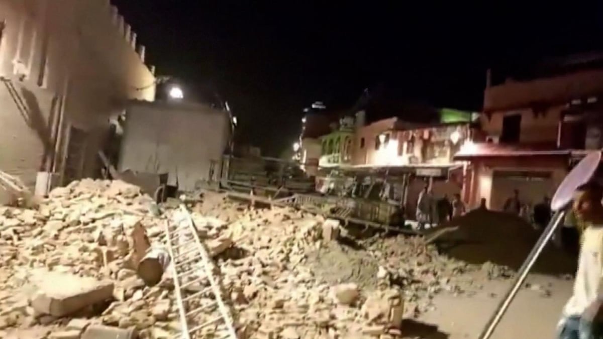Suben a más de 2.500 las víctimas por el impactante terromoto que sacudió a Marruecos.
