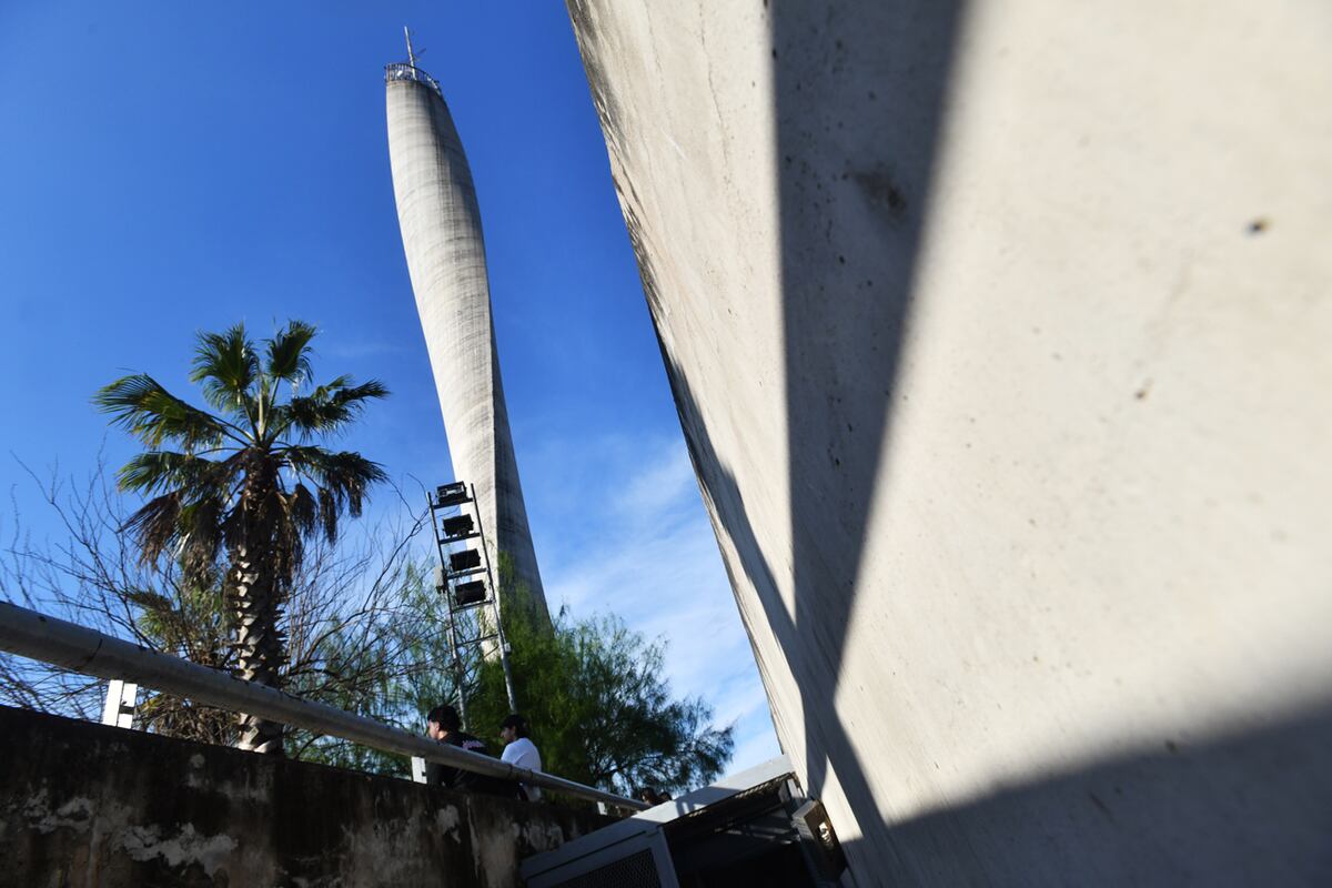 El Faro del Bicentenario cumple 10 años y se ha convertido en el centro de actividades culturales y recreativas junto con el Centro Cultural Córdoba y el Archivo Histórico de la Provincia. Foto: Javier Ferreyra