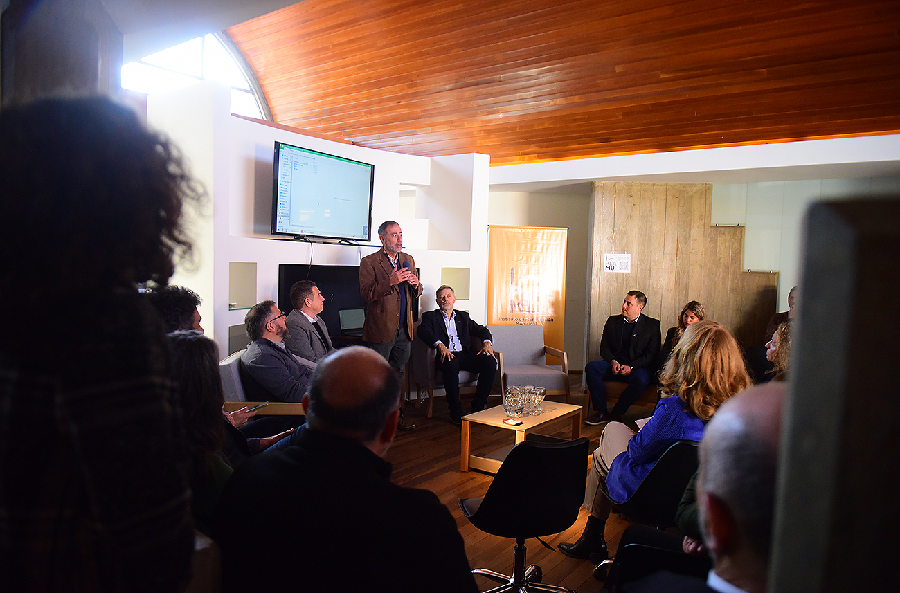 Cómo se realizará el primer estudio oficial sobre soledad no deseada en la ciudad de Córdoba 