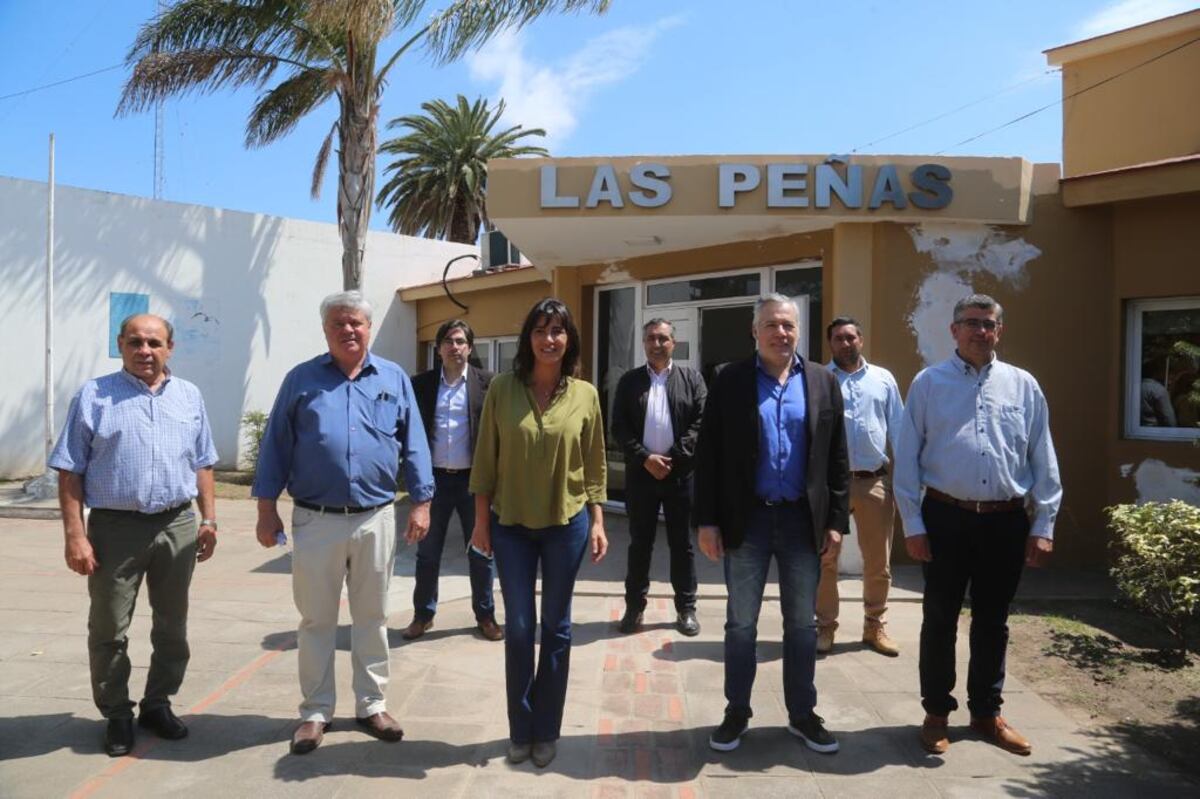 Visita. Natalia de la Sota se reunió con intendentes del departamento Totoral. Valoró el respaldo de los jefes comunales. (Prensa Hacemos por Córdoba)