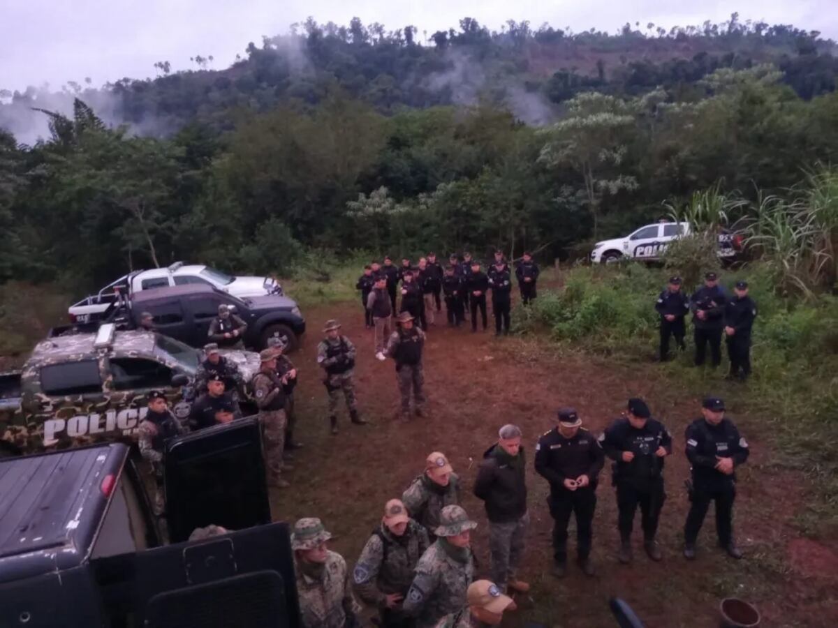 Buscan desesperadamente a Enrique, un niño de 10 años desaparecido en la selva misionera.