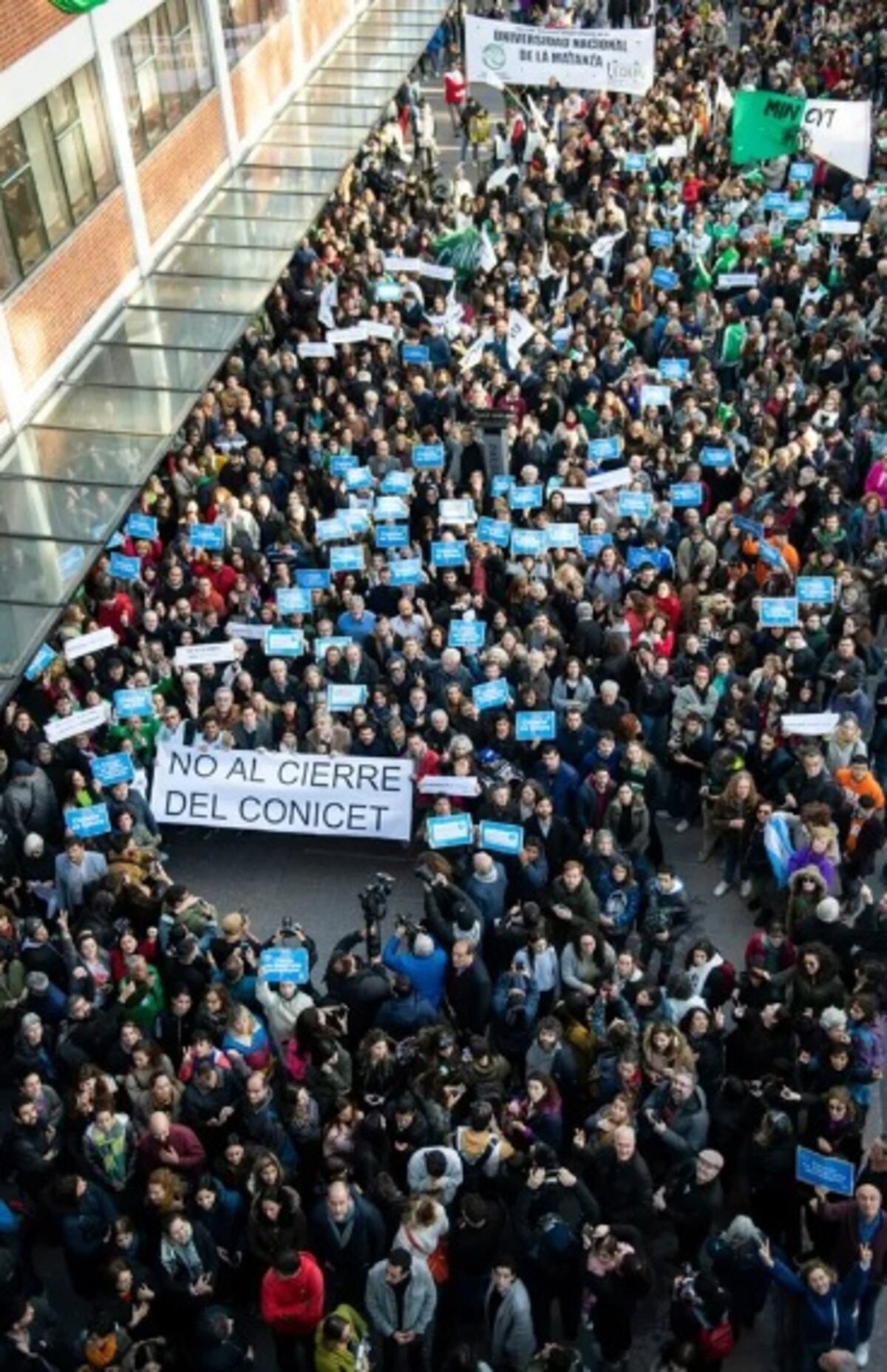 Buenos Aires. Marcha en defensa de Conicet, agosto de 2023. (Twitter).