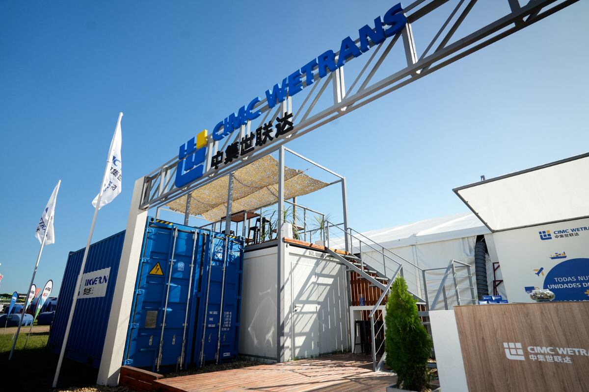 Stand de CIMC WETRANS en la Expoagro.