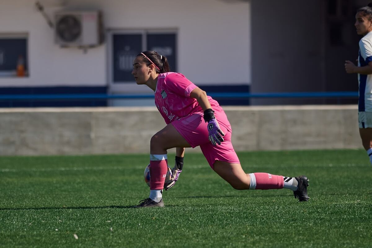 Agustina Ruffino, arquera de Talleres, en el campeonato de Primera División de la AFA. (Prensa Talleres)