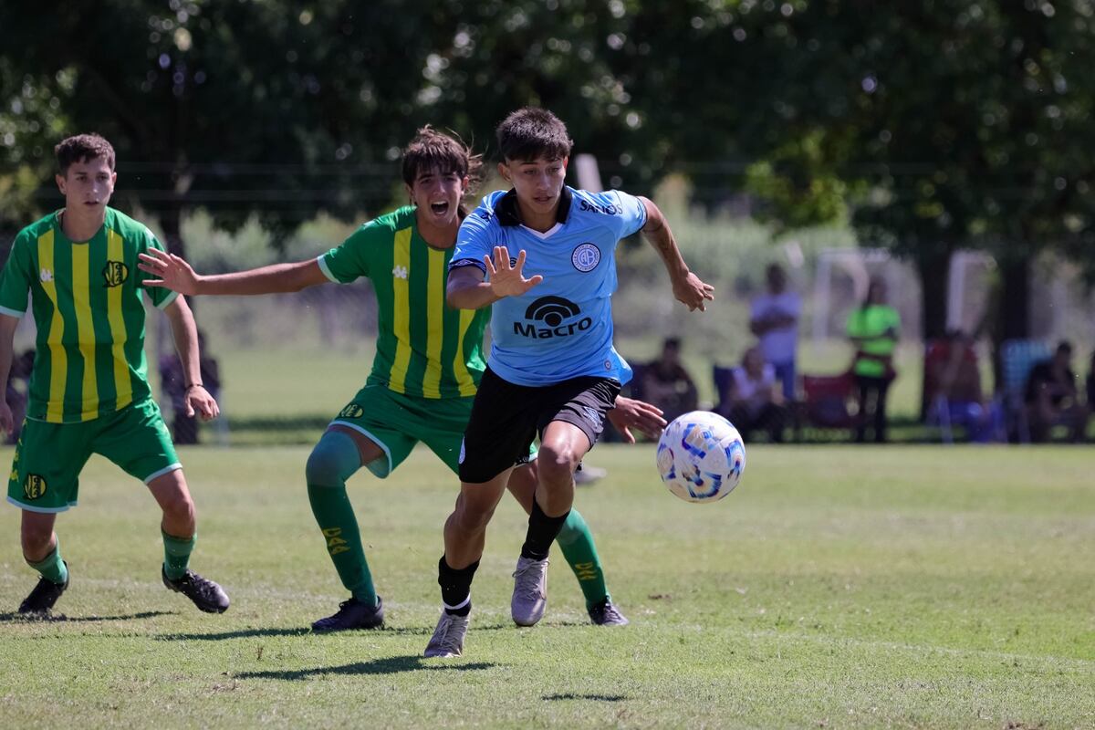 Las Formativas del Pirata fueron mucho para Aldosivi (Prensa Belgrano).