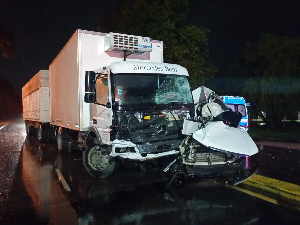 El choque en Villa Nueva. (Policía)