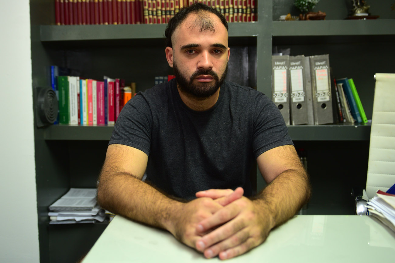 Tadeo Godoy Vieira, sobreviviente del incendio en calle Caseros. (Nicolás Bravo / La Voz)