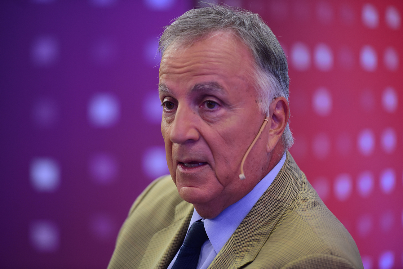 Daniel Tillard, presidente del banco Nación, en el programa Voz y Voto . (José Gabriel Hernández / La Voz)