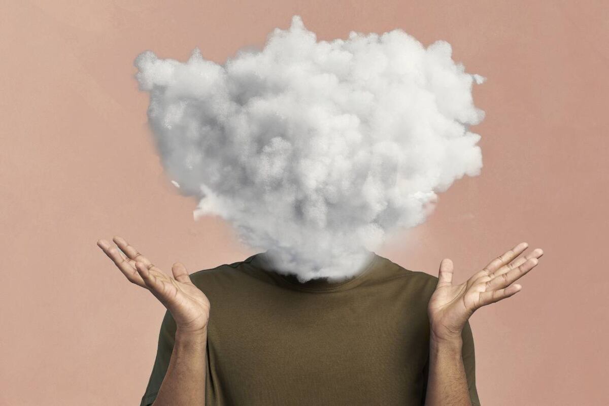 La solastalgia, una forma de malestar emocional vinculada al deterioro ambiental, se asocia con ansiedad, depresión y síntomas físicos causados por la angustia psicológica, según una revisión científica internacional. (Freepik)