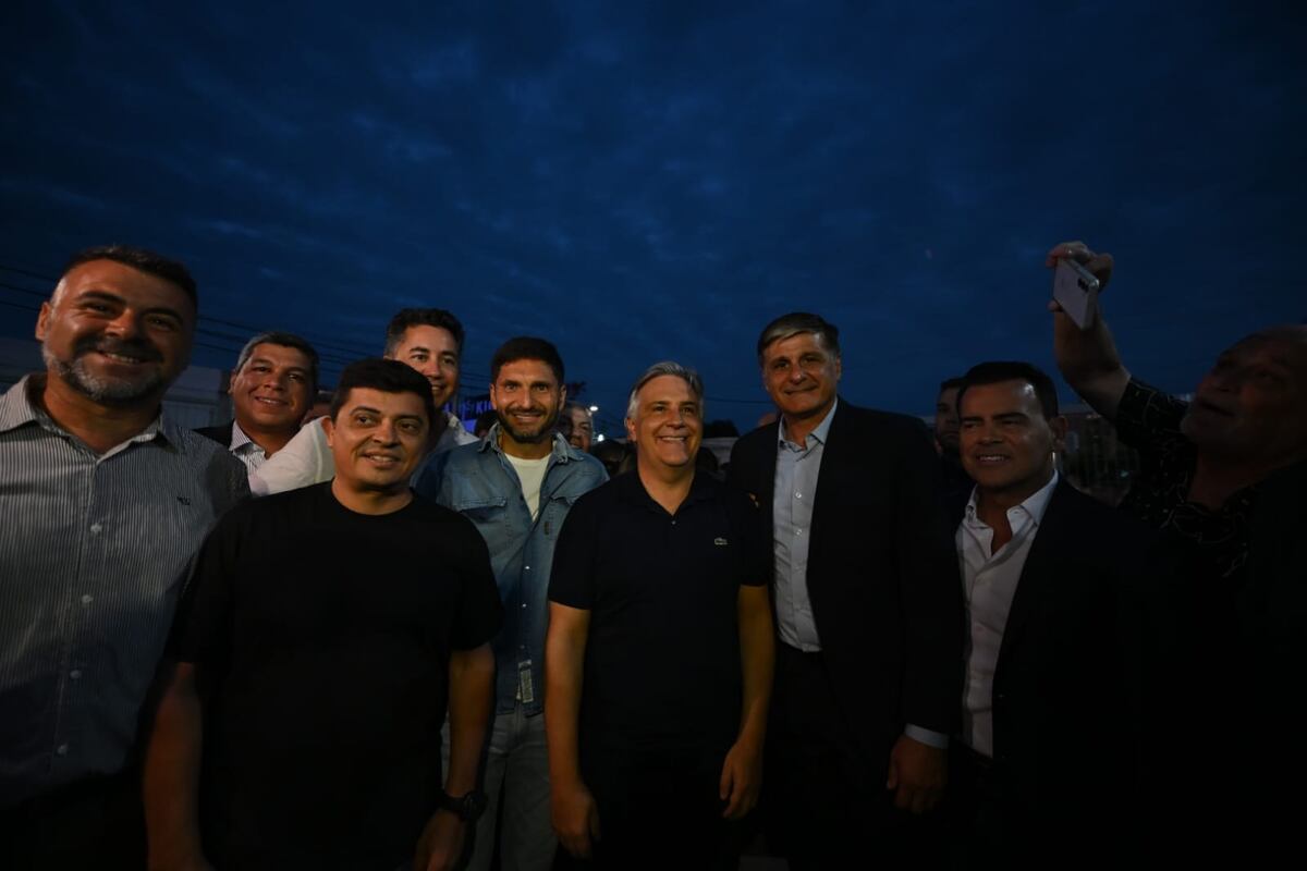 Festival de Cosquín 2026. Llaryora y Pullaro compartieron anoche una visita a Cosquín. (Carlos Romero / La Voz)