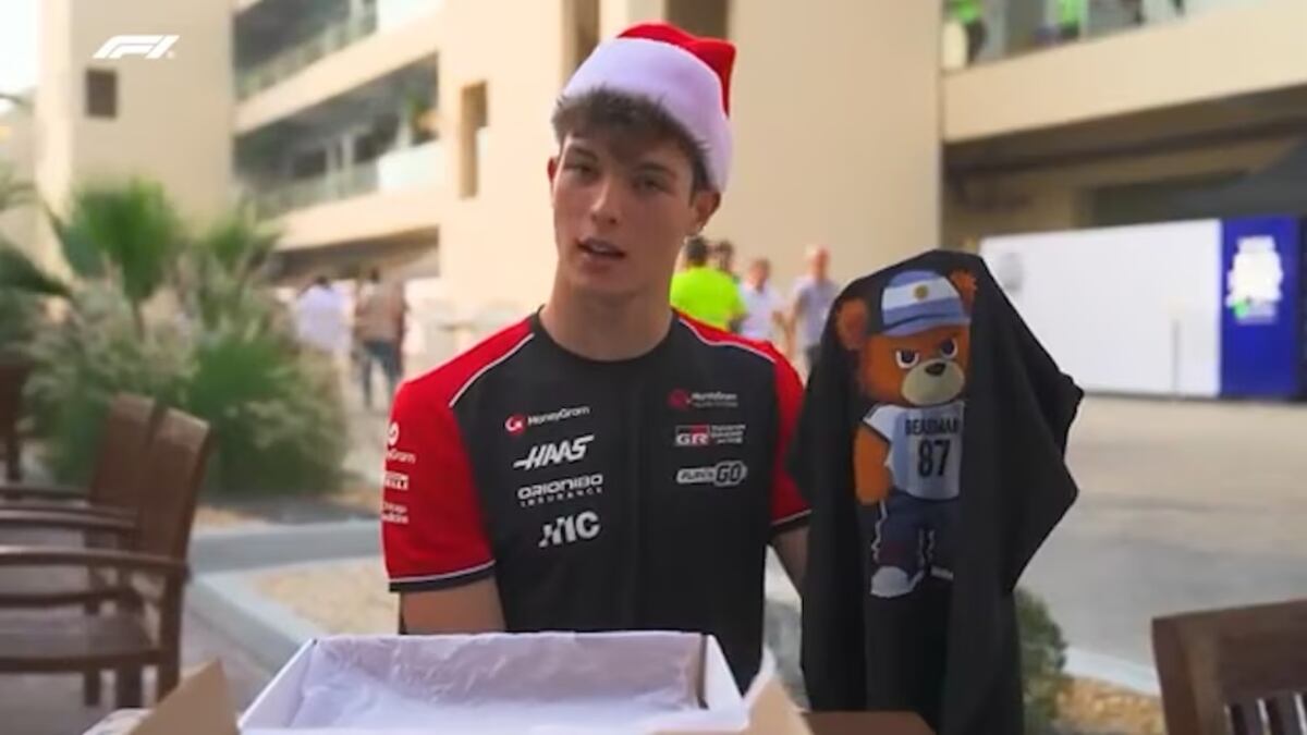 La Fórmula 1 hizo el tradicional “Papá Noel secreto”: qué recibió Franco Colapinto y qué regalo dio