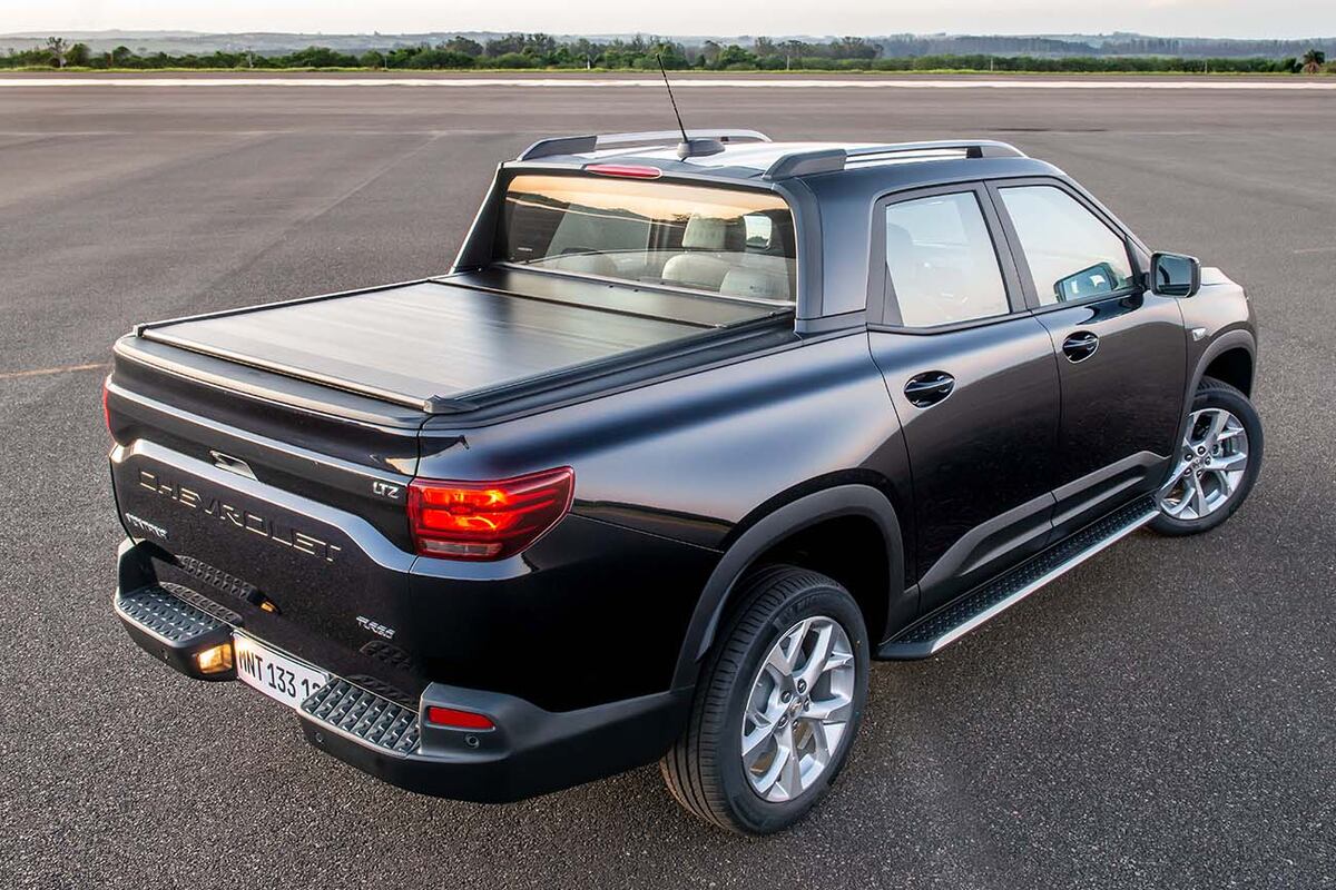 Chevrolet  Montana,