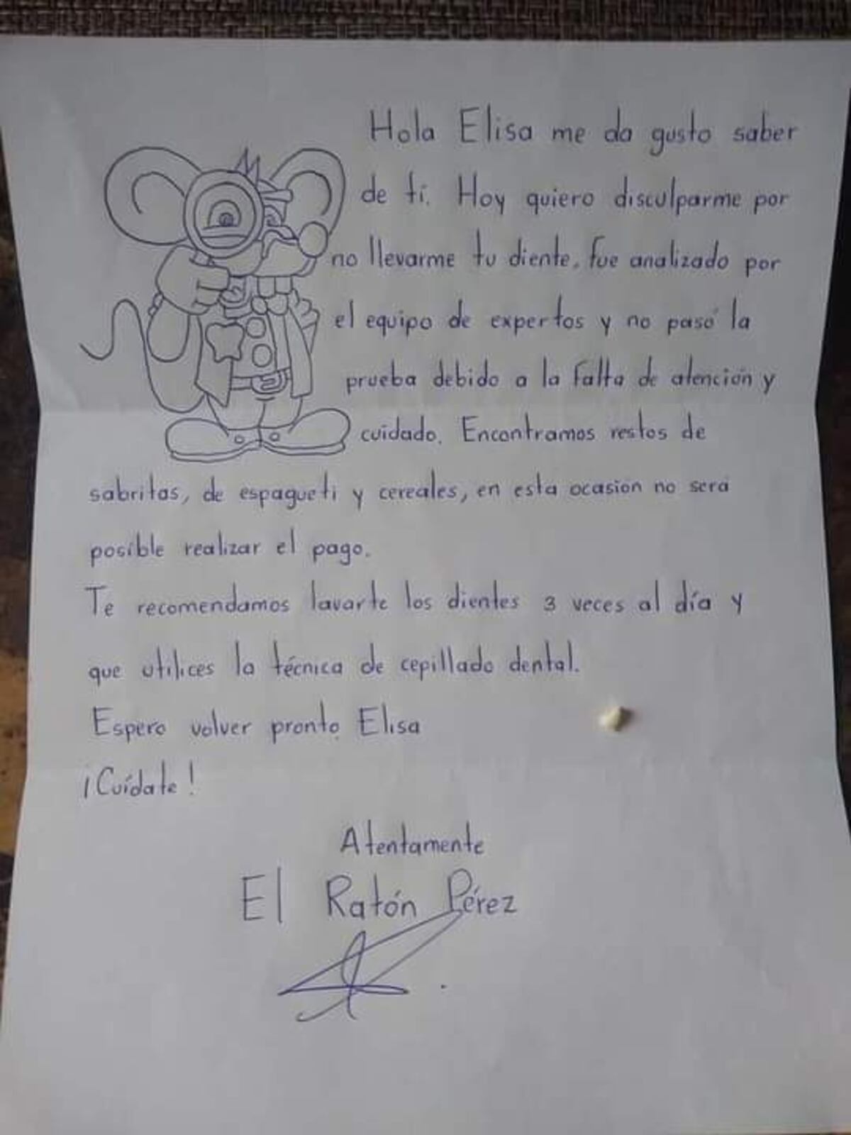 La polémica carta que el Ratón Pérez le dejó a una niña en España. (Twitter)