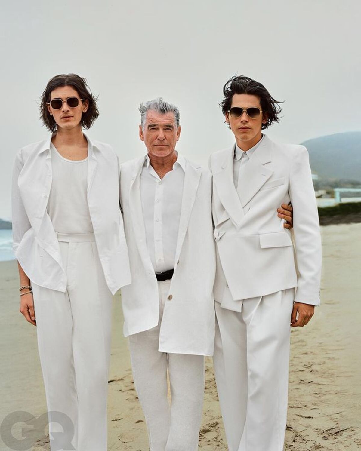 Pierce con Paris y Dylan Brosnan. (Instagram Pierce Brosnan)