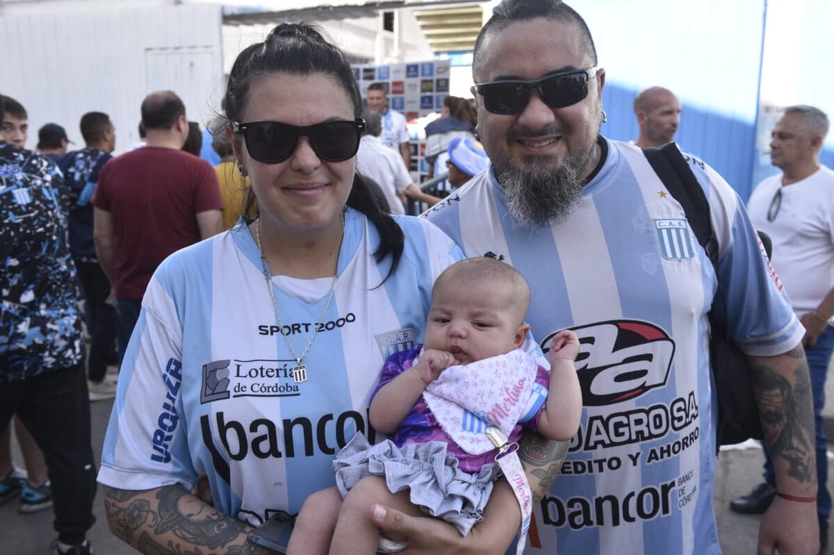 Racing contó con el apoyo de toda su gente este domingo (Foto: Ramiro Pereyra).