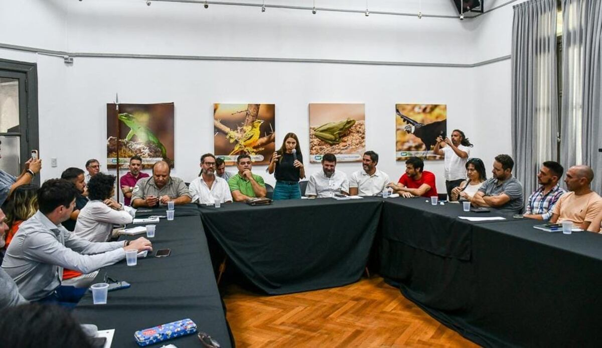 La primera reunión de la "Mesa del Champaquí". (Ministerio de Ambiente)