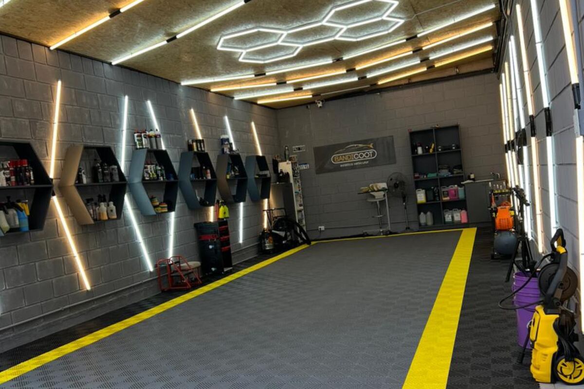 Instalaciones Bandicoot Car Detail.