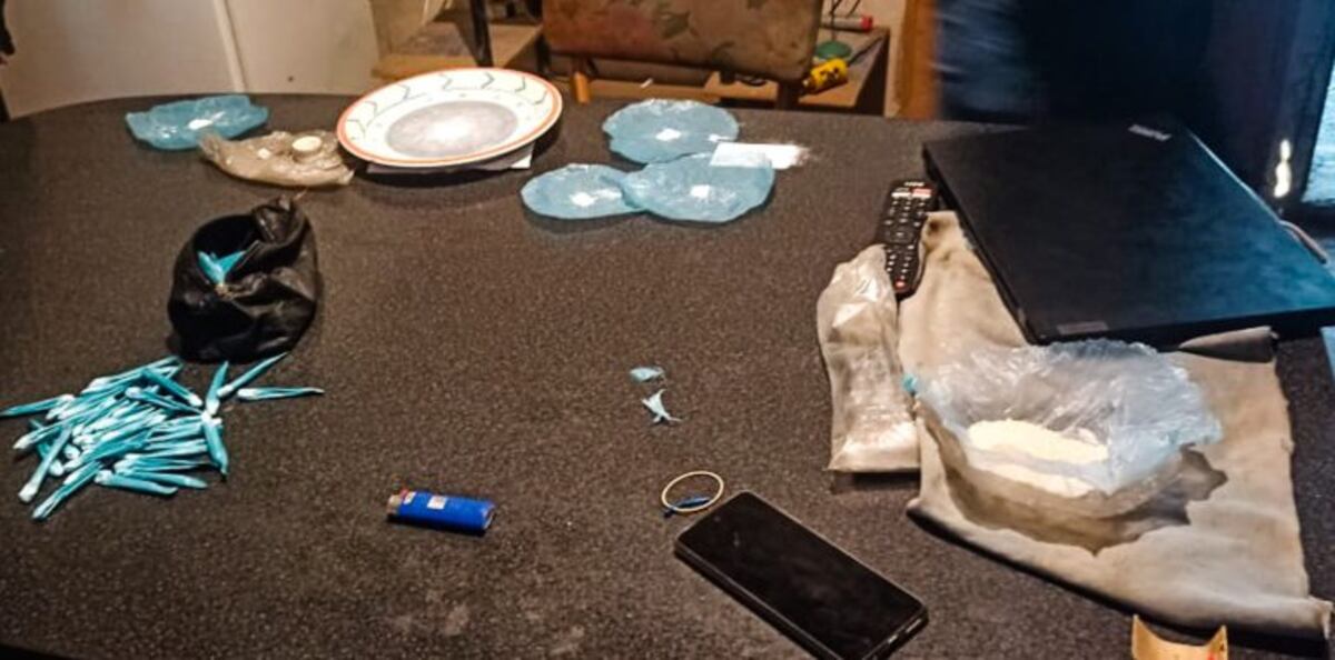 Detuvieron a dos hombres por narcotráfico en Córdoba: los encontraron fraccionando droga. (MPF)