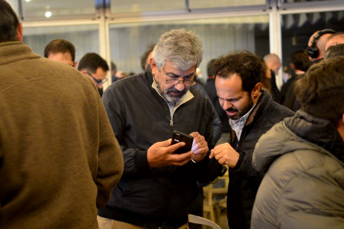 Festejos con los primeros datos en el búnker de Juntos por el Cambio. (Javier Ferreyra / La Voz)