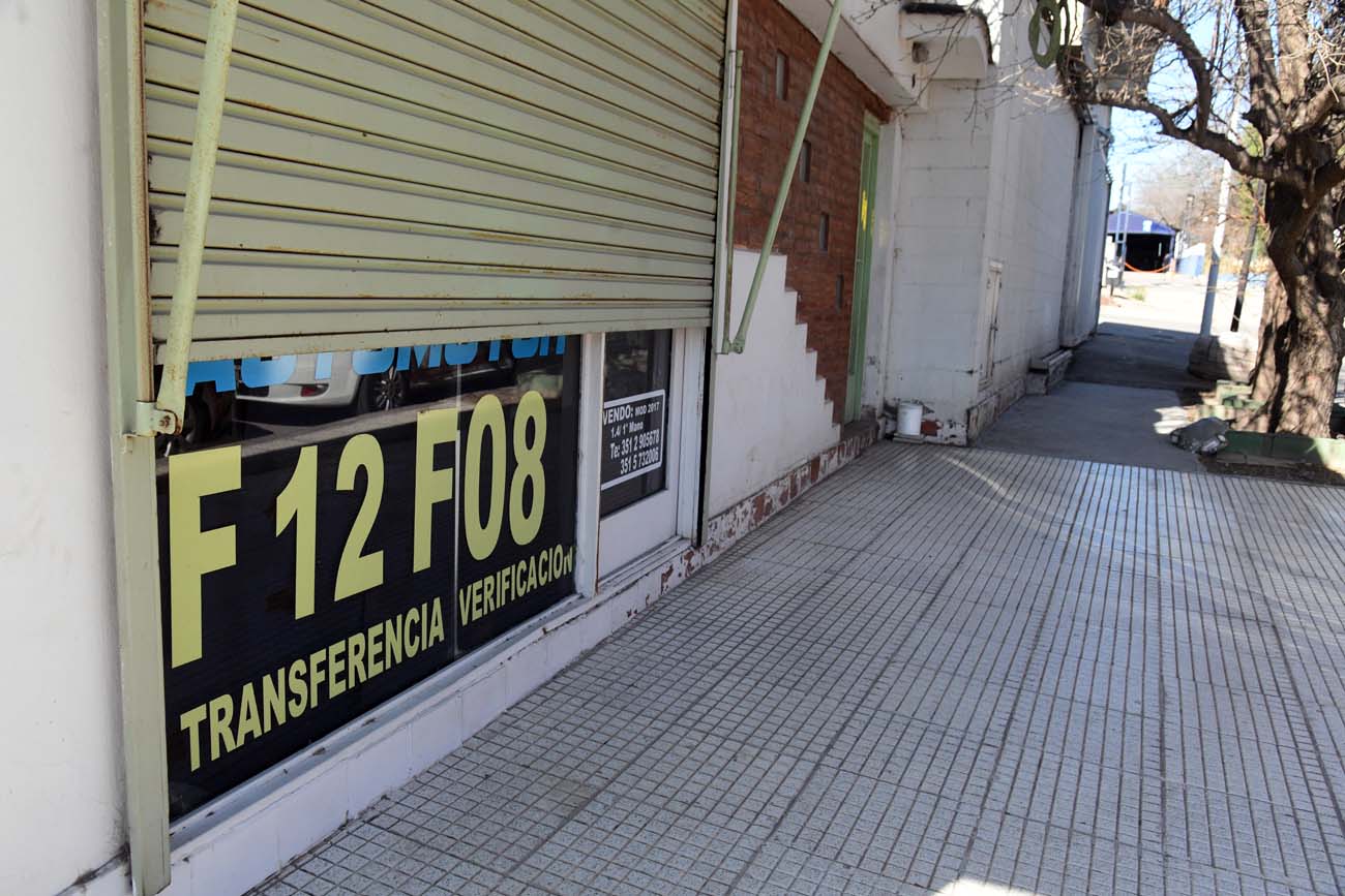 Puesto de verificación automotor de barrio las Palmas (Ramiro Pereyra /La Voz)