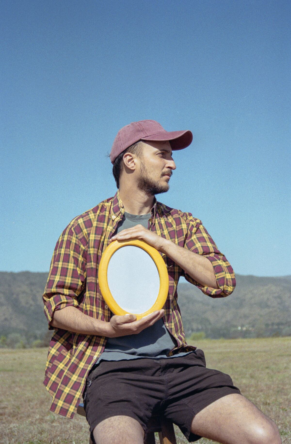 Para "El precipicio de la primavera", el cancionista eligió trabajar con el productor Niño Etc. (Mariano Napoli) y su hermano, Santiago Napoli. (Gentileza Lui Tobar Suizer).