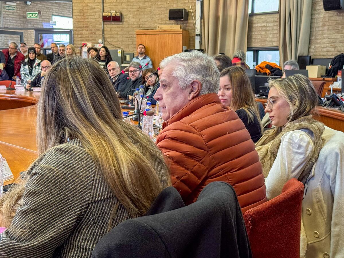 Carlos Gutiérrez en la reunión de las autoridades de la UNC con los legisladores nacionales. (Prensa UNC)