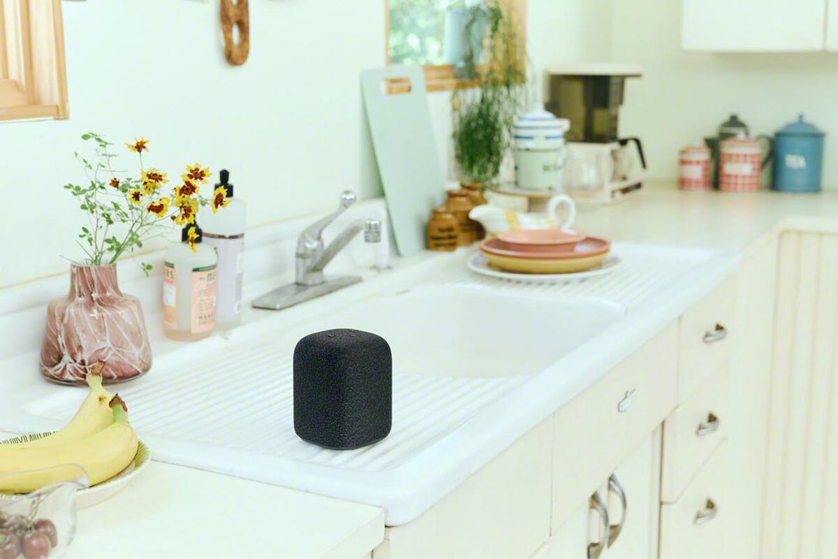 La versatilidad y conectividad del LinkBuds Speaker acompañan a cualquier zona del hogar mientras se estudia, se trabaja o se cocina.