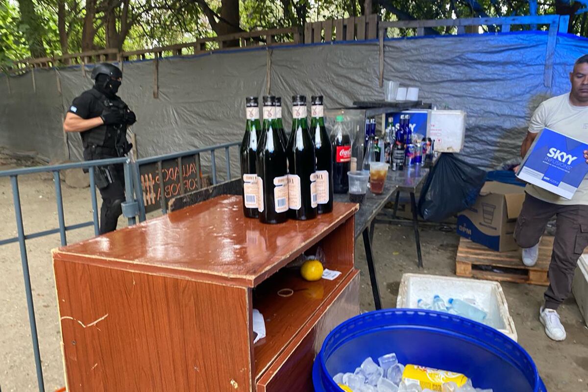 Operativo en una fiesta clandestina en Córdoba. (Municipalidad de Córdoba)