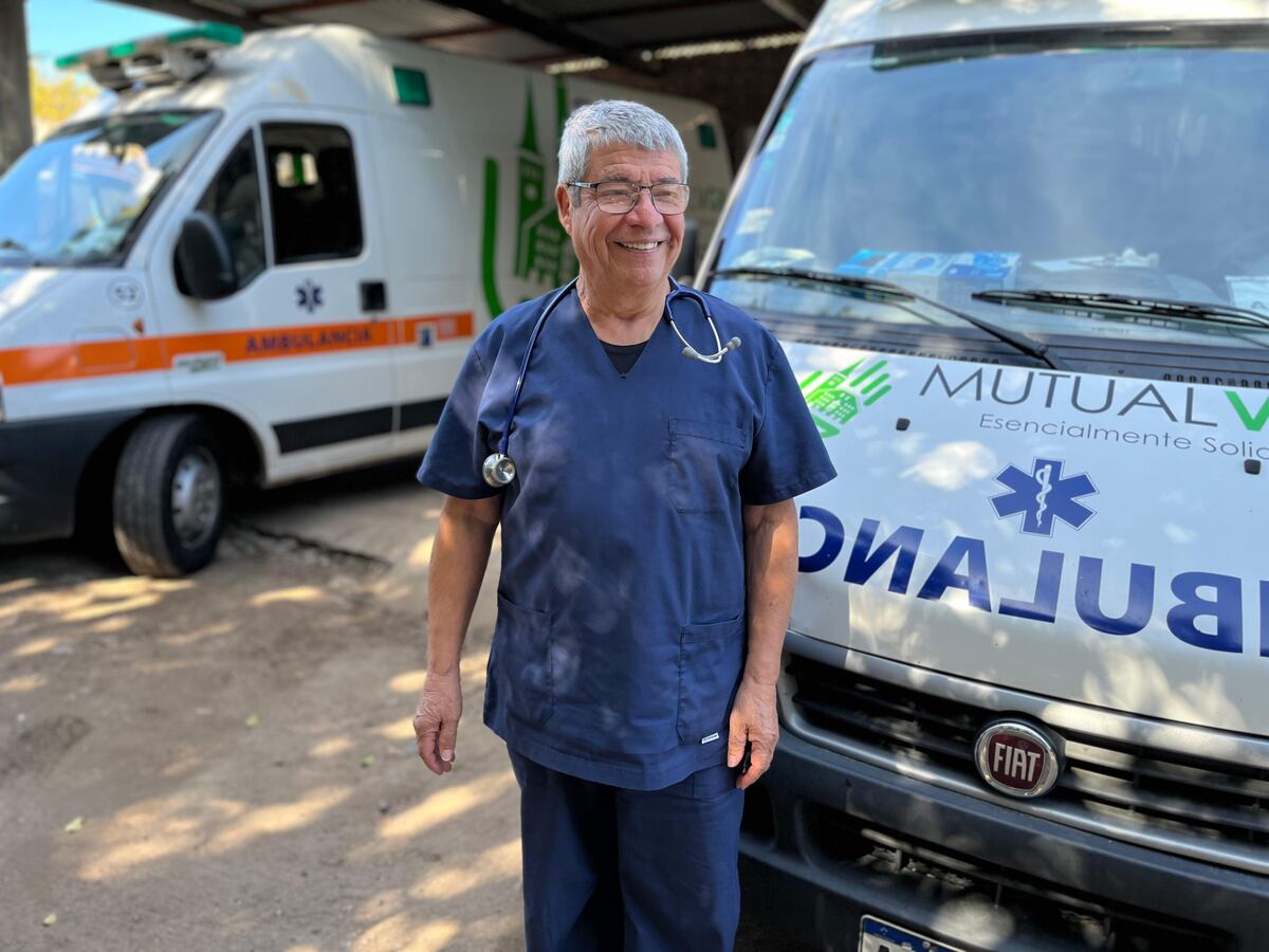 Jorge Torres Suárez, 69 años, médico. Una historia para contar. (La Voz)
