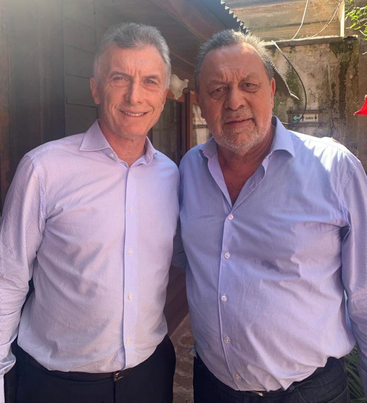 Mauricio Macri con Gustavo Santos en Dolores. (Juntos por el Cambio)