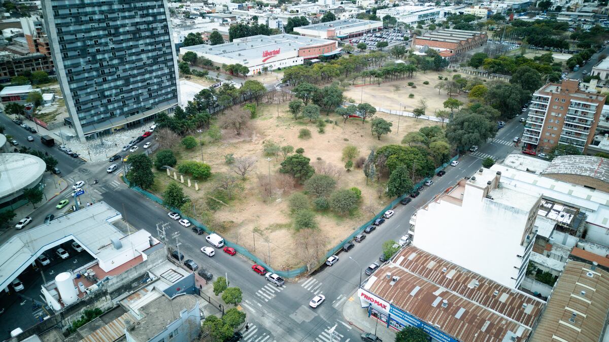 La parte cerrada es el área más verde del Parque José María Paz. (Gentileza)