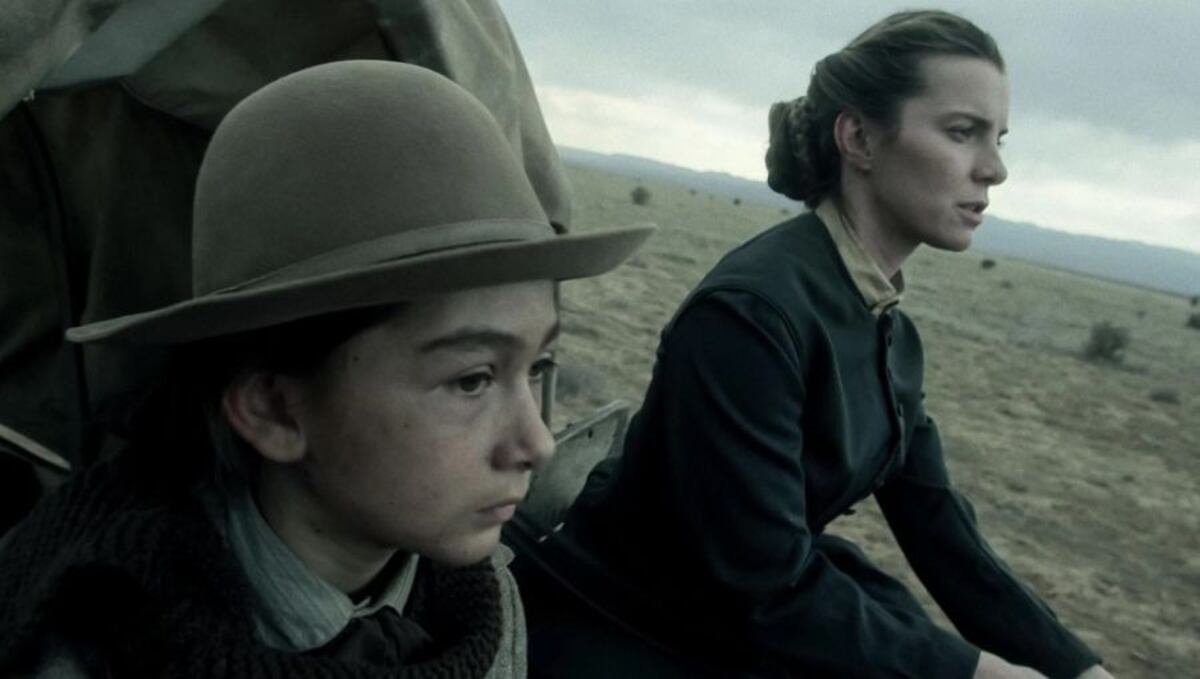 La miniserie no apta para menores que arrasa en Netflix y lleva un drama de supervivencia
