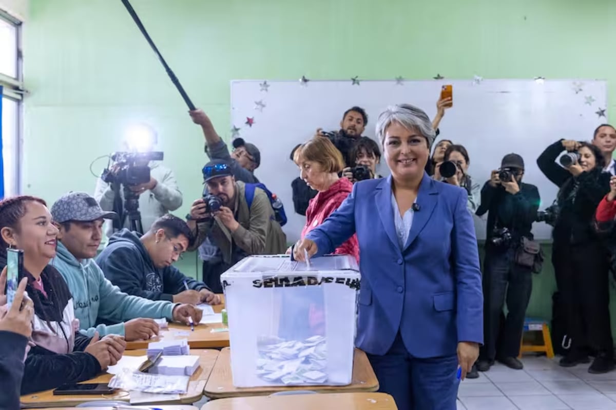 Las palabras de Jara al votar en el balotaje de Chile. (Gentileza)