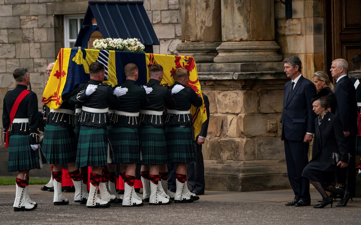 El cortejo fúnebre de Isabel II. (AP)