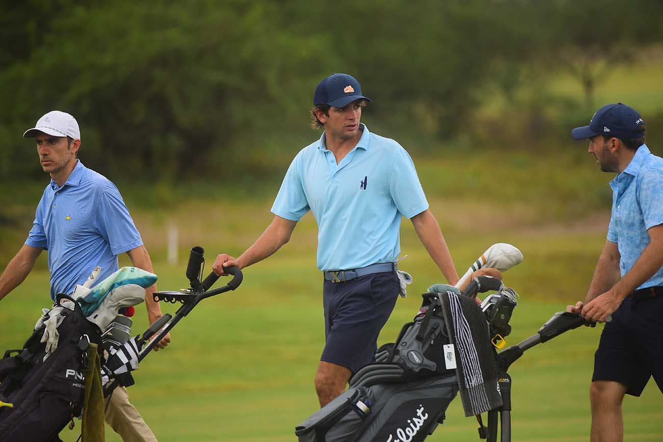 Torneo de Golf en el Terrón de Mendiolaza. (José Gabriel Hernández / La Voz)