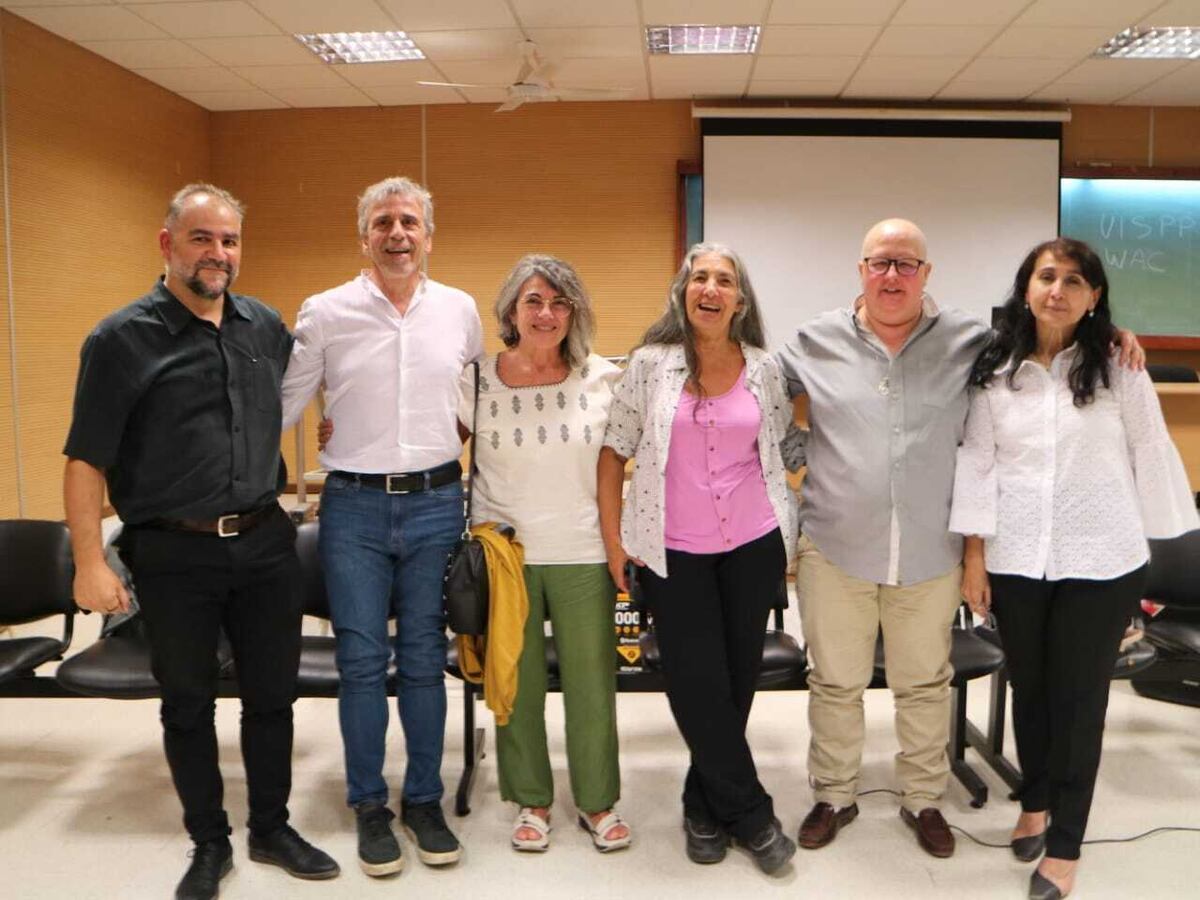 Alberto León liderará la fórmula opositora al rectorado de la UNC.