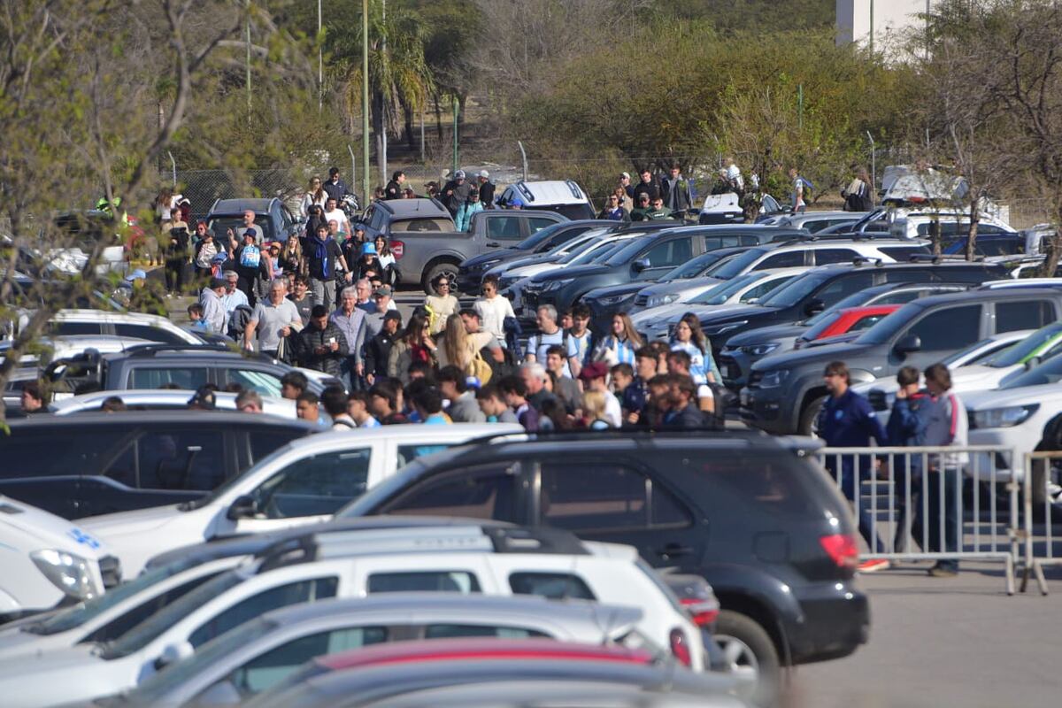 Cara 'e Cancha de Los Pumas en la previa del partido con los All Blacks en el Kempes. (José Gabfriel Hernández / La Voz)
