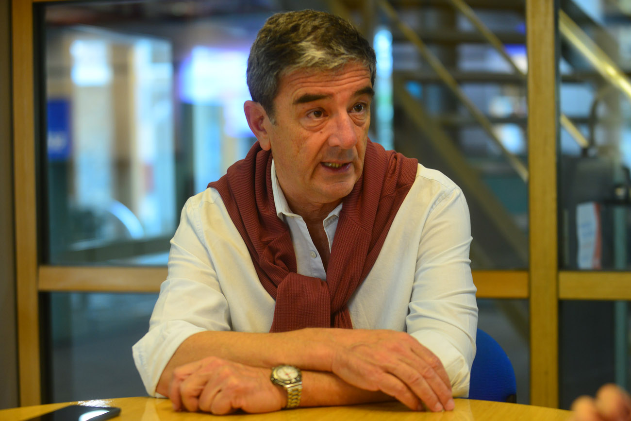 Gabriel Dominguez, presidente saliente de la Unión Cordobesa de Rugby, en su visita a La Voz. (Nicolás Bravo / La Voz)