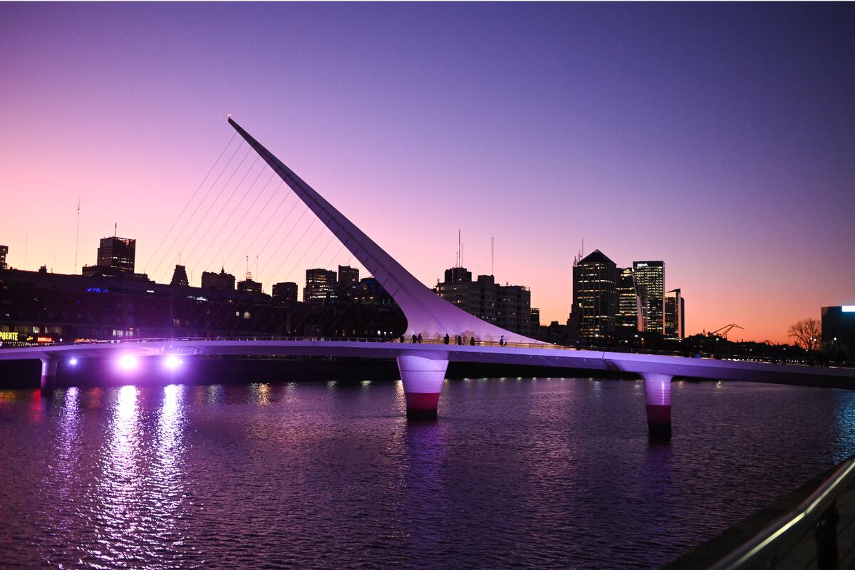 Puente de la Mujer, Puerto Madero (Gobierno de la Ciudad de Buenos Aires).