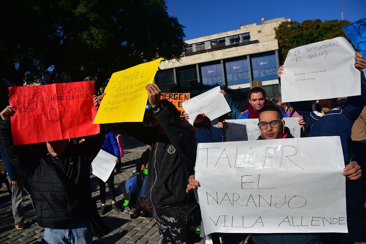 La marcha por la ley de emergencia en discapacidad movilizó a una gran cantidad de personas. (Pedro Castillo / La Voz)