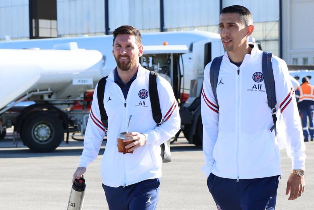 Lionel Messi en el PSG, con el mate y el termo que fabrica Gastón Grassi, jugador argentino. (Prensa PSG).