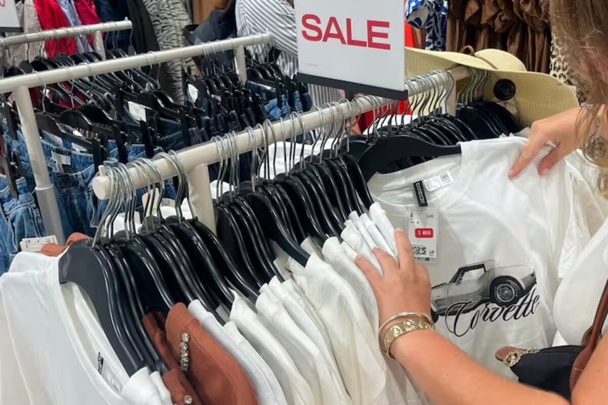 La cadena abrió una tienda en Punta del Este para este verano 2026.