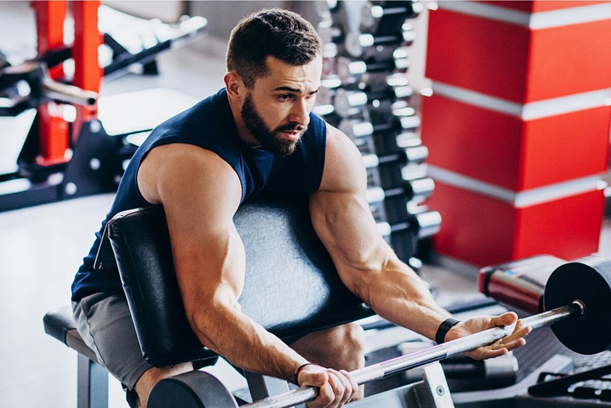 Para el pre entrenamiento, es necesario consumir aquellos productos que favorezcan la concentración, el aumento de energía y fuerza, el tamaño muscular y la recuperación.(Foto: Freepik/ Farmacias General Paz)