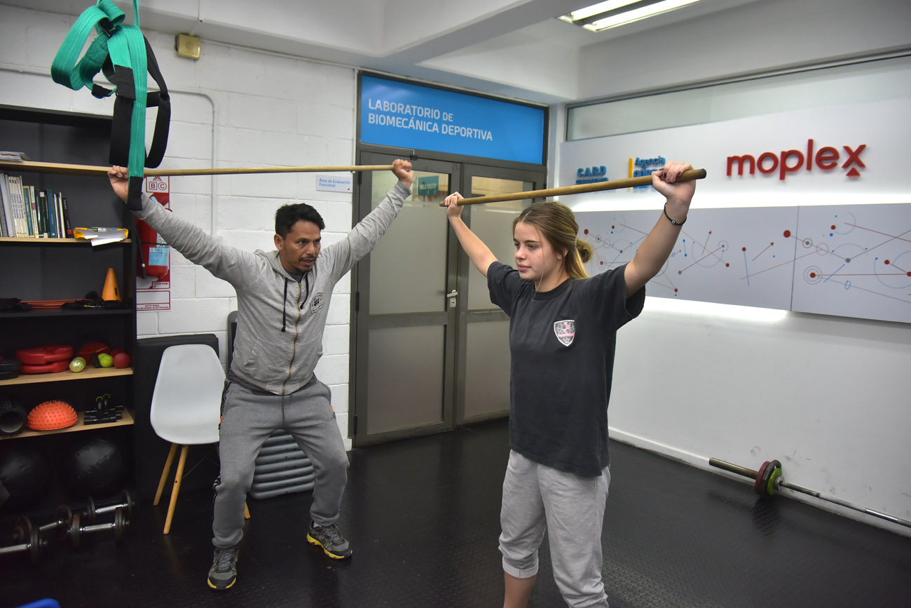 En el Estadio Kempes funciona el Centro de Alto Rendimiento Deportivo CARD, que atiende consultas médicas de deportistas. (Nicolás Bravo / La Voz)