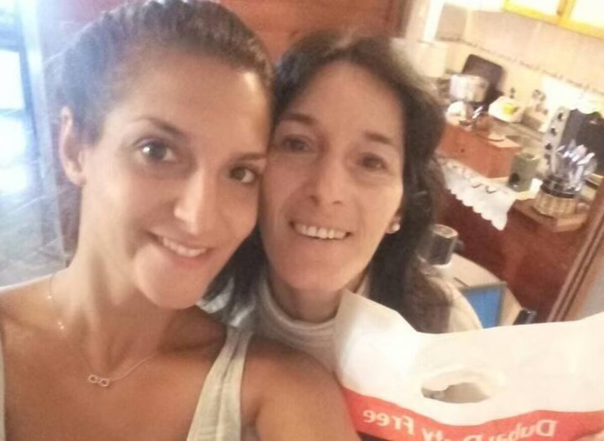 Virginia Ferreyra y su madre, Claudia Deldebbio