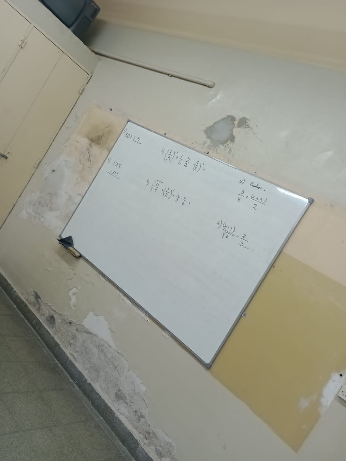 Loa alumnos y profesores del Gabriela Mistral reclaman seguridad en el ingreso a los establecimientos. Foto Gentileza