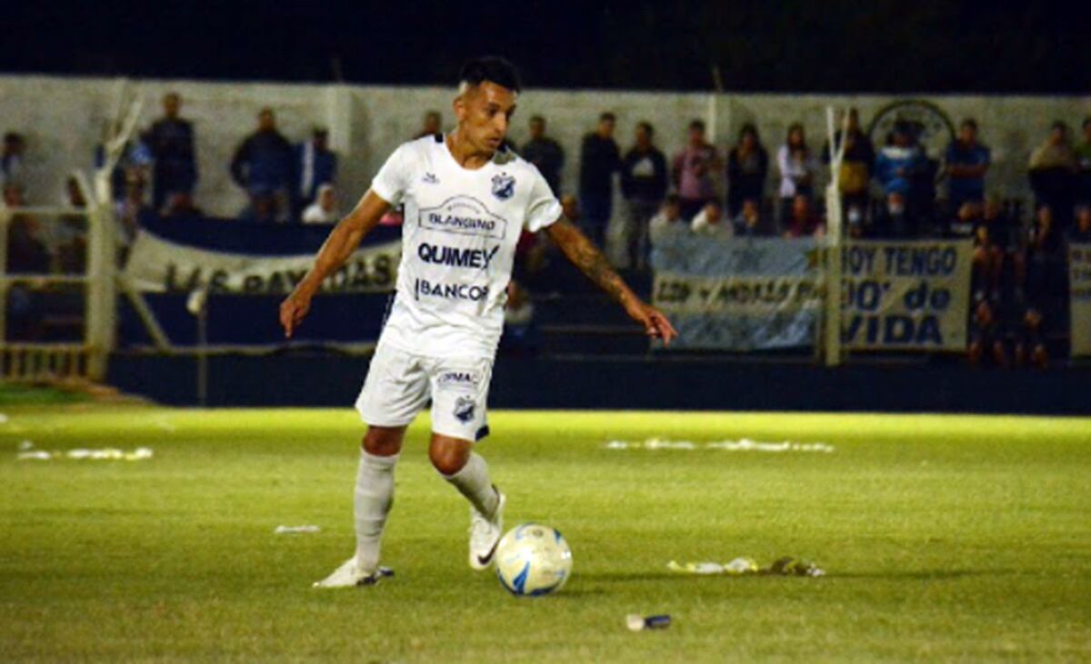 Fermanelli, una fija entre los 11 de Juniors, no sigue. (Foto: Agustín Córdoba Prensa GPJ).